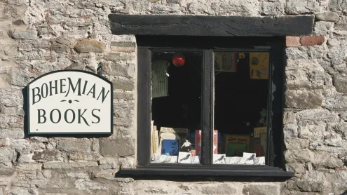 A bookshop in Hay-on-Wye, Wales, June 1997 (© Epics/Contributor/Hulton Archive/Getty Images)