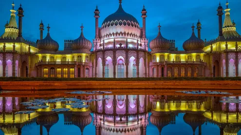 Royal Pavilion, Brighton, England (© by Andrea Pucci/Moment/Getty Images)