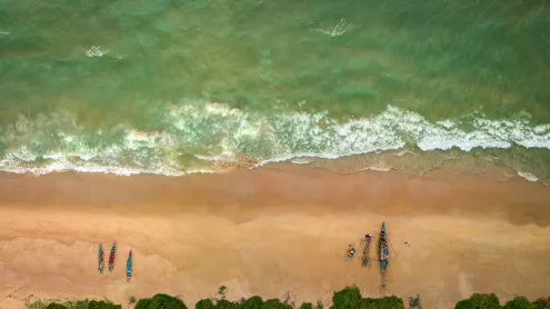 Aerial view of a sandy beach in Mangaluru, Karnataka (© Amith Nag Photography/Moment/Getty Images)