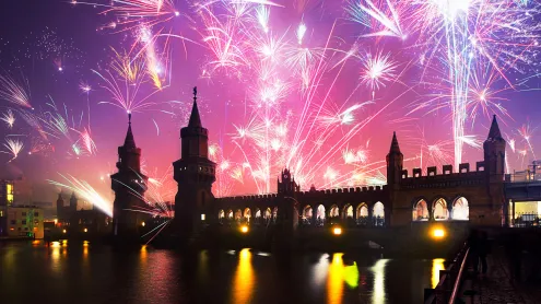 New Year's Eve, Oberbaum Bridge, Berlin, Germany (© spreephoto.de/Getty Images)