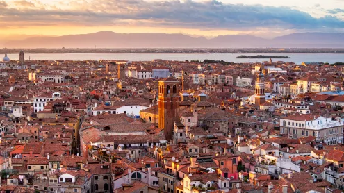 Aerial view of Venice, Italy (© Clement Leonard/Getty Images)