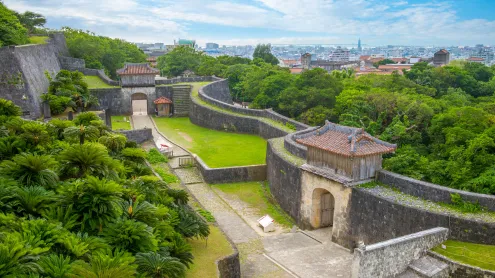首里城歓会門, 沖縄県 那覇市 (© Jui-Chi Chan/Getty images)