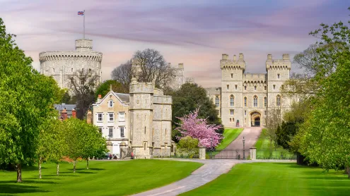Windsor Castle, Berkshire, England (© Mistervlad/Shutterstock)
