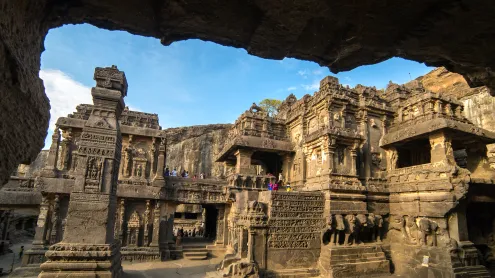 Kailasa Temple, Ellora Caves, Maharashtra (© mazzzur/iStock/Getty Images)