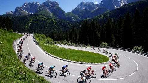 Giro d’Italia (© LUK BENIES/Stringer/Getty Images)
