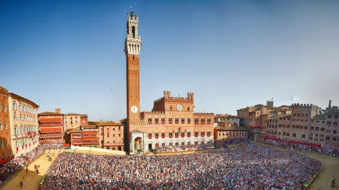 Palio di Siena, Italia (© Dave Benett/Getty Images)