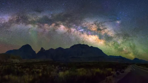 Milky Way over Big Bend National Park, Texas (© wisanuboonrawd/Adobe Stock)