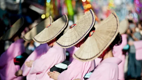 越中おわら節の踊り, 東京 (© Keith Tsuji/特派員/Getty Images)