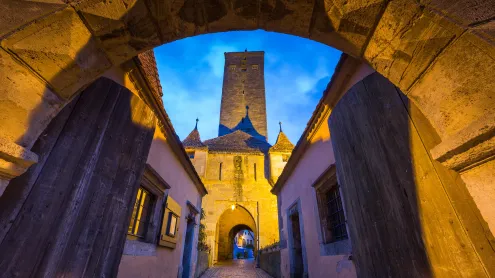 Medieval city of Rothenburg ob der Tauber, Germany (© kanuman/Getty Images)