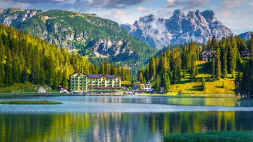 Lago Misurina, Auronzo di Cadore, Belluno, Veneto (© Andrew_Mayovskyy/iStock/Getty Images Plus)