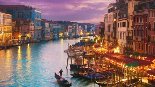 Regata Storica, Venezia, Veneto, Italia (© Peter Zelei Images/Moment/Getty Images)
