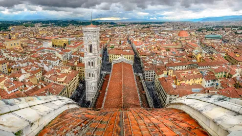 Vista di Firenze dal Duomo, Toscana, Italia (© Martin M303/Adobe Stock)