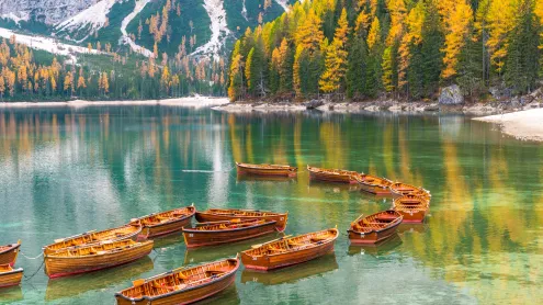 Lago di Braies, Trentino-Aldo Adige, Italia (© pidjoe/Getty Images)