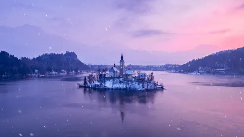 Lake Bled, Slovenia (© Kesu01/Getty Images)