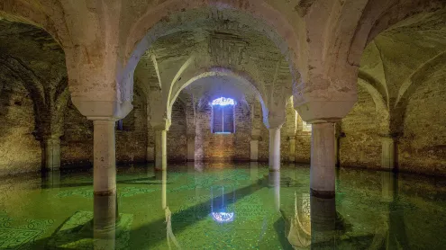 Flooded crypt, Basilica of San Francesco, Ravenna, Italy (© Andrea Pucci/Getty Images)