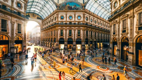 Galleria Vittorio Emanuele II al tramonto, Milano, Lombardia (© Marco Bottigelli/Moment/Getty Images)