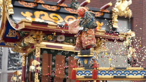 精巧なからくり人形, 岐阜県 高山市 (© N. F. Photography/Shutterstock)